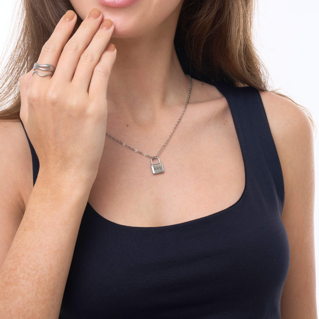 Dây Chuyền Ổ Khóa Cá Nhân Hóa