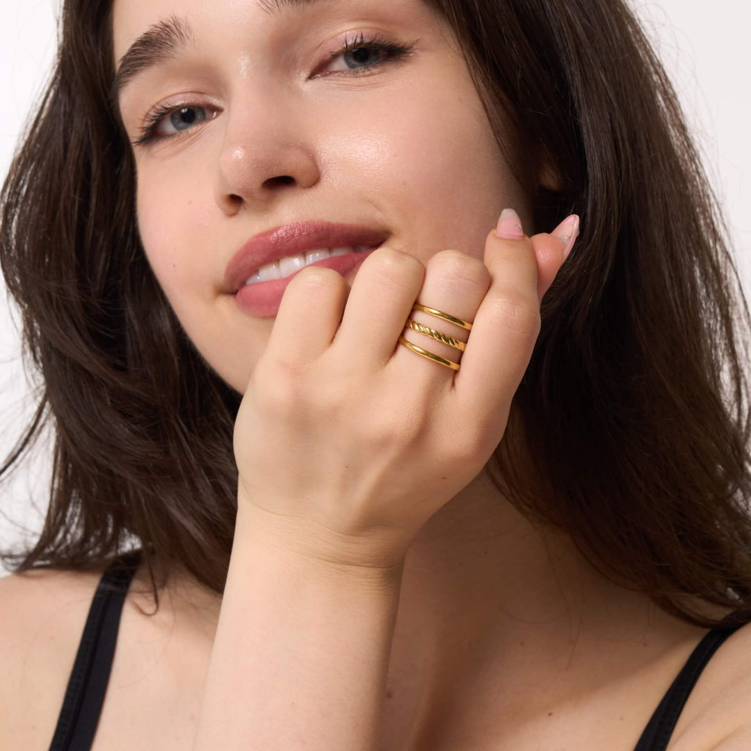 Nhẫn Lova